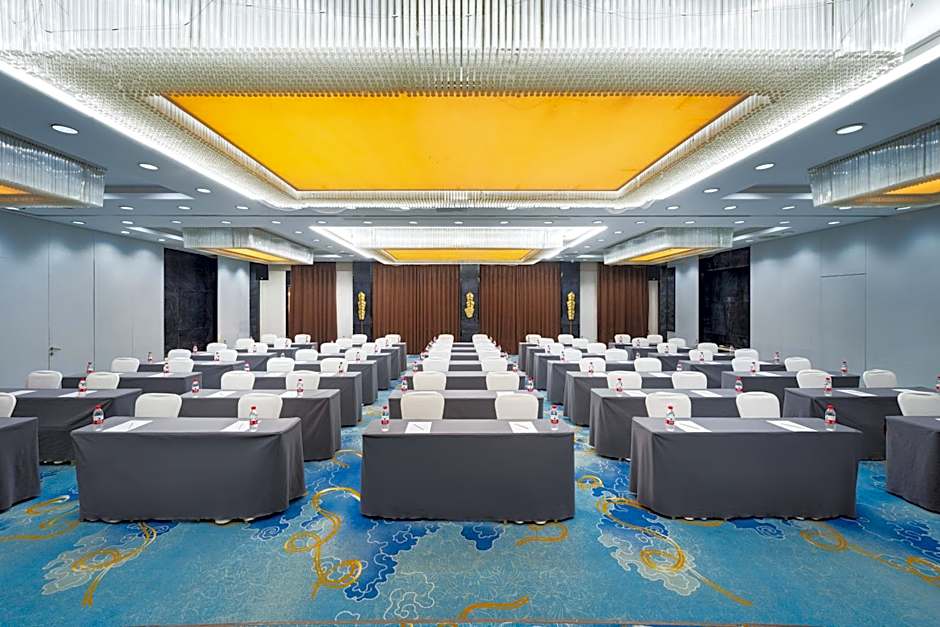 凯旋龙酒店广州区庄地铁站店