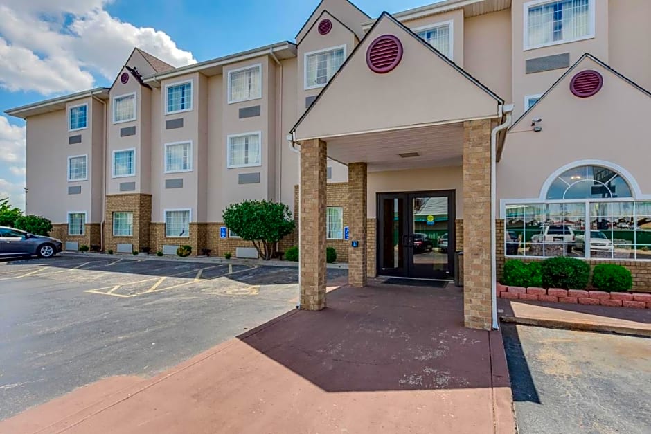 Microtel Inn & Suites by Wyndham Oklahoma City Airport