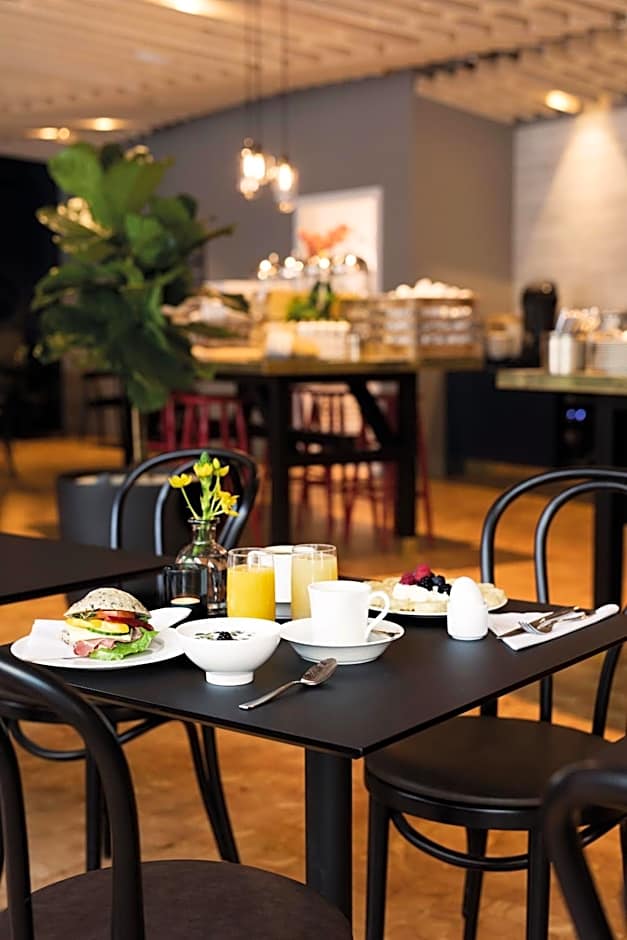 Elite Hotel Academia