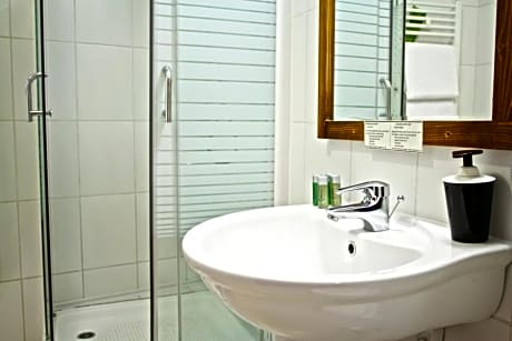 Single Use Standard Class Room