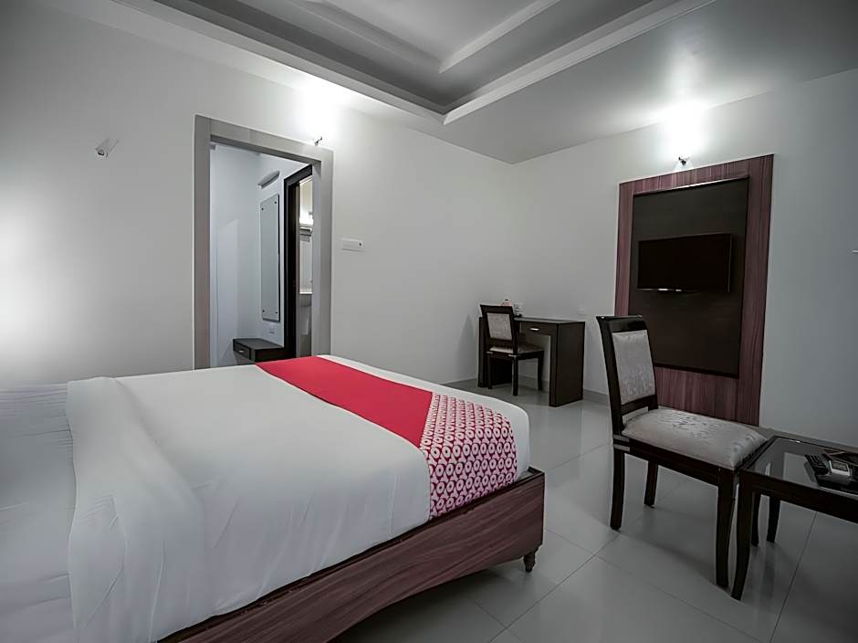 Super Townhouse Oak Madhapur Nera Regency