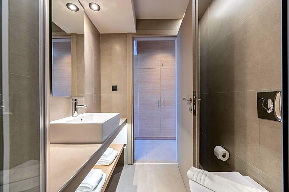 Time to Smile Saline