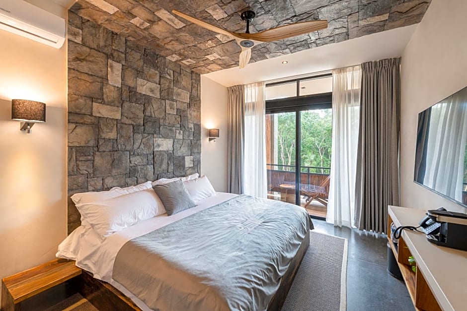 Irie Tulum Boutique Hotel