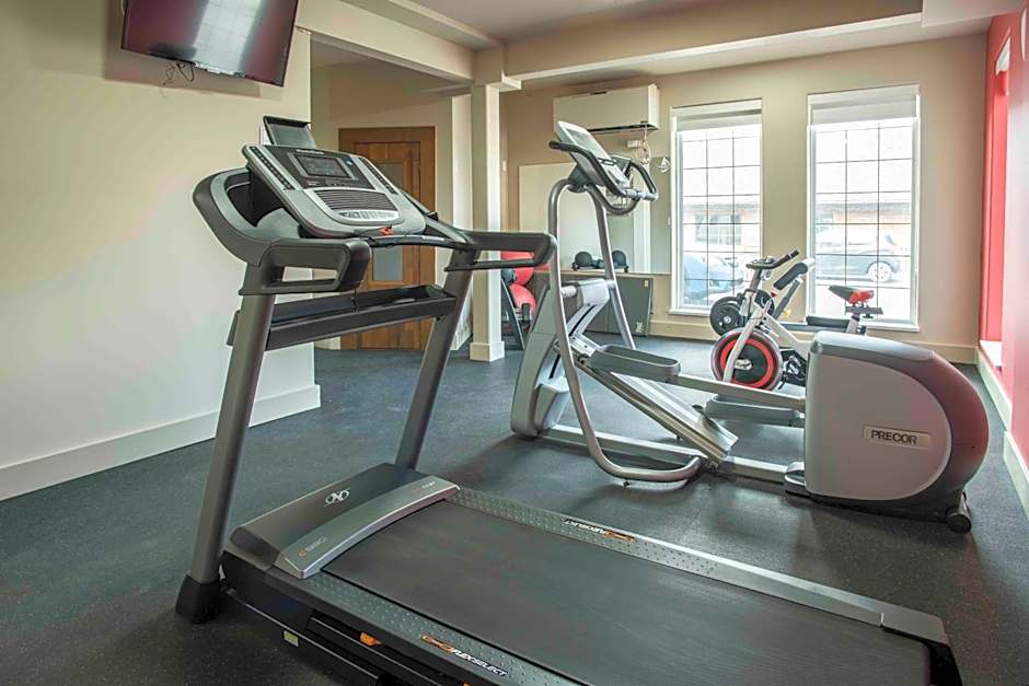 Ramada Limited 100 Mile House