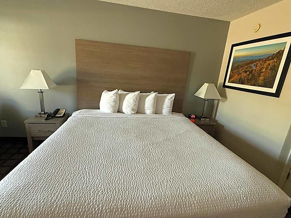 Baymont by Wyndham Eden