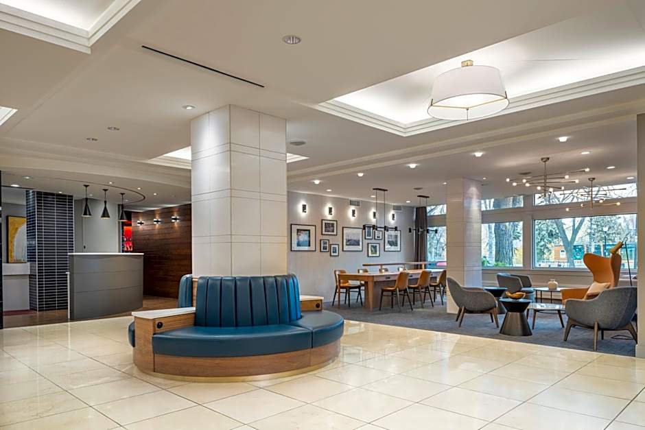 Sheraton Cavalier Hotel Saskatoon