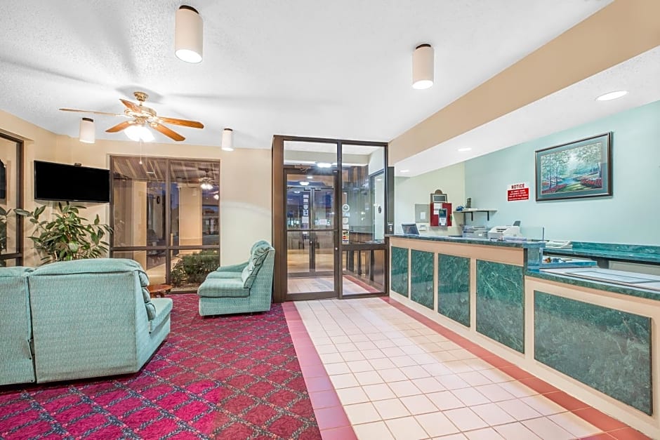 Days Inn by Wyndham N Little Rock East