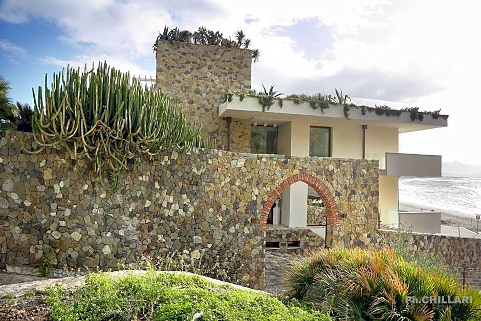 Ngonia Bay Boutique Hotel