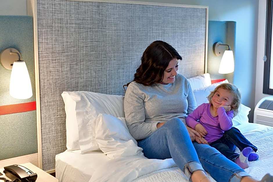 Avid Hotels Lake Delton Dells Area By IHG