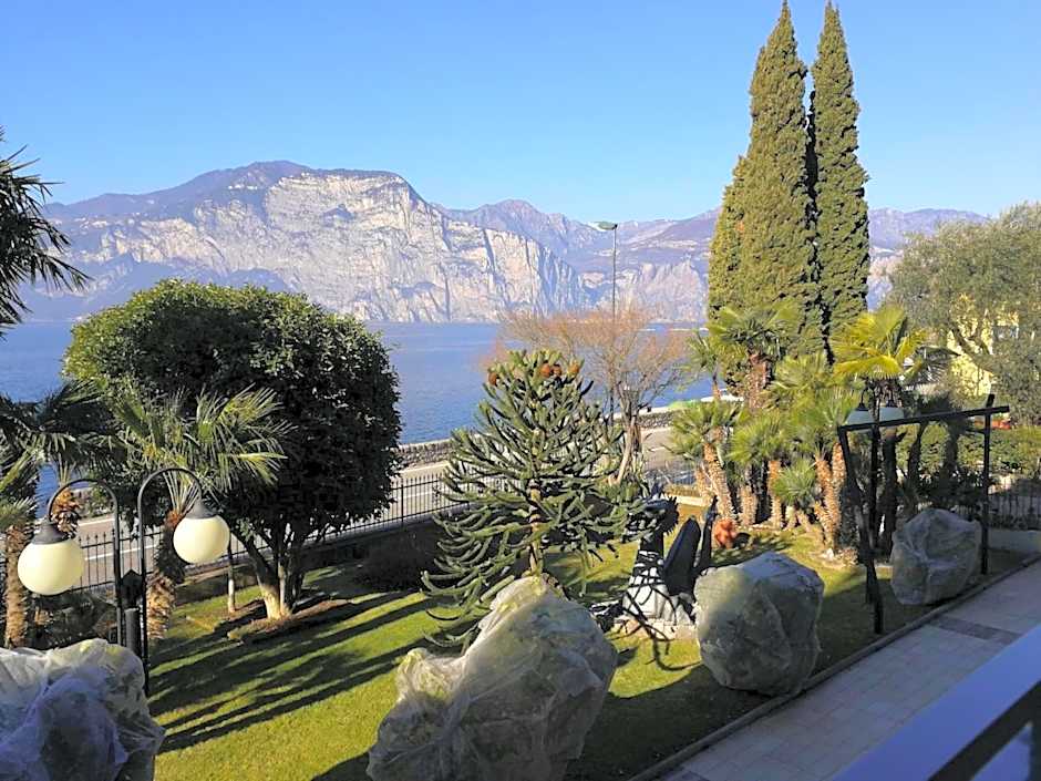 Hotel Drago - Garda Lake Collection