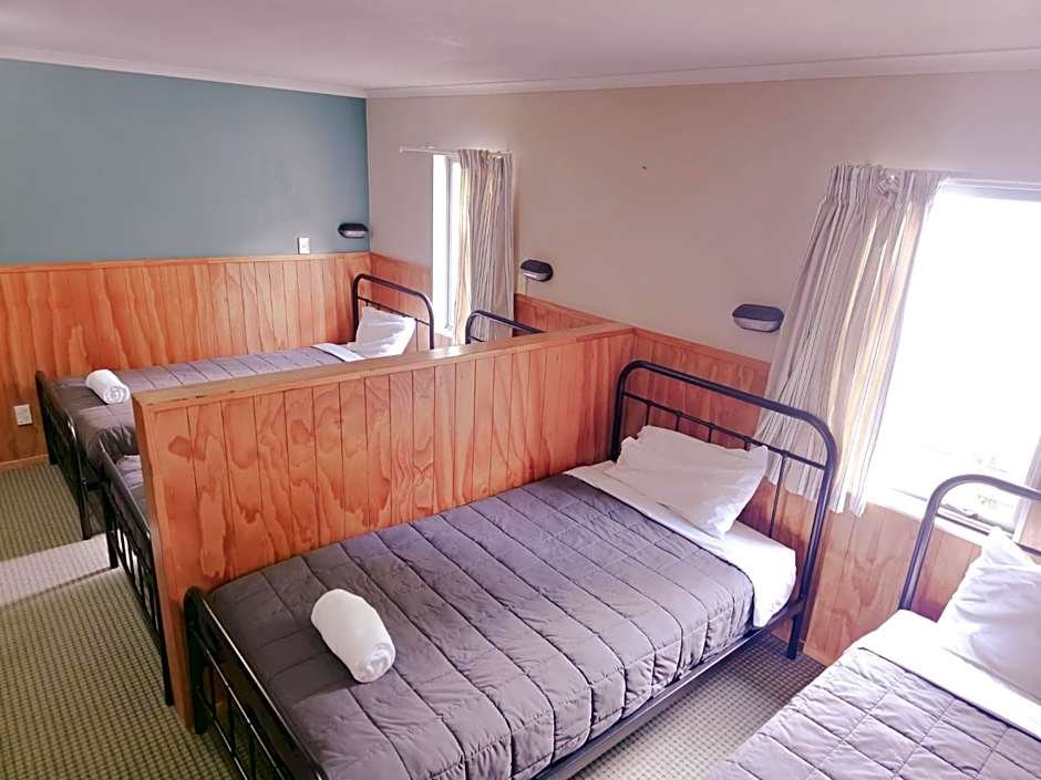 Waitomo Village Chalets home of Kiwipaka