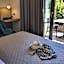 10 Catalani Rooms