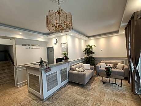 CITY PARC HOTEL - Proche Paris Nord & CDG Aéroport - Parc des Expositions