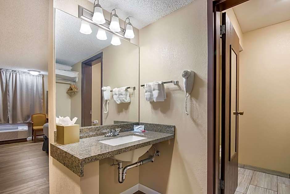 SureStay Plus Hotel by Best Western Reno Airport
