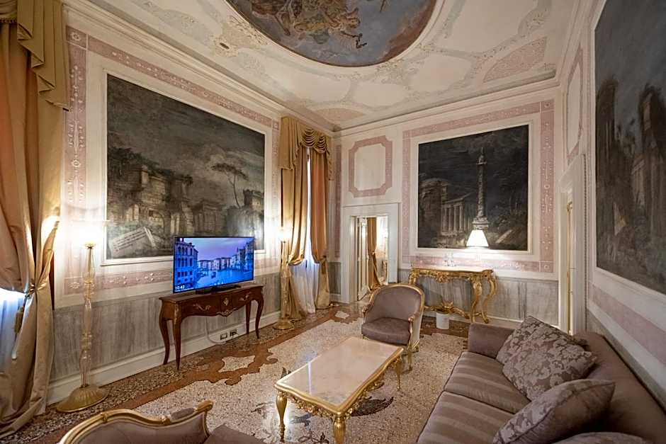 Ca' Bonfadini Historic Experience