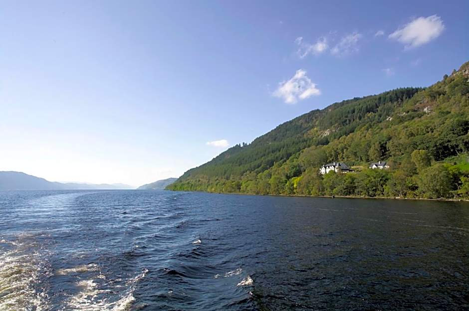 Loch Ness Lodge