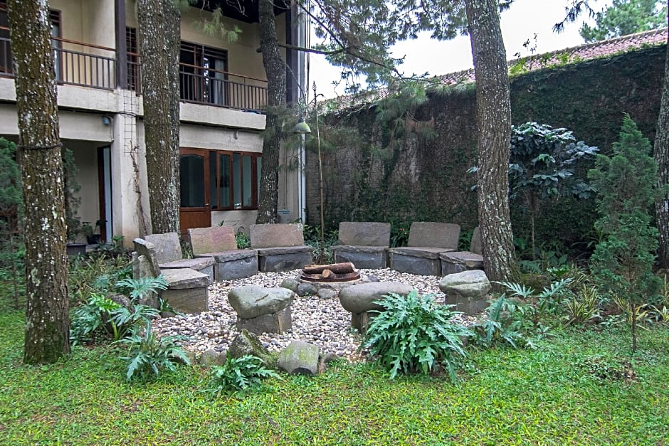 Sandalwood Boutique Hotel