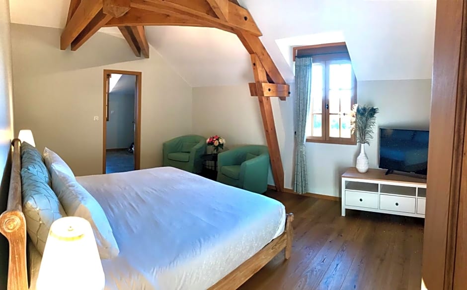 Les Cèdres du Linard, Chambres d'Hôtes B&B Near Lascaux, Montignac, Sarlat-la-Canéda, Dordogne