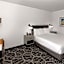 La Quinta Inn & Suites by Wyndham Austin Parmer/Tech Ridge