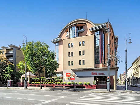 Ibis Budapest Heroes Square Hotel