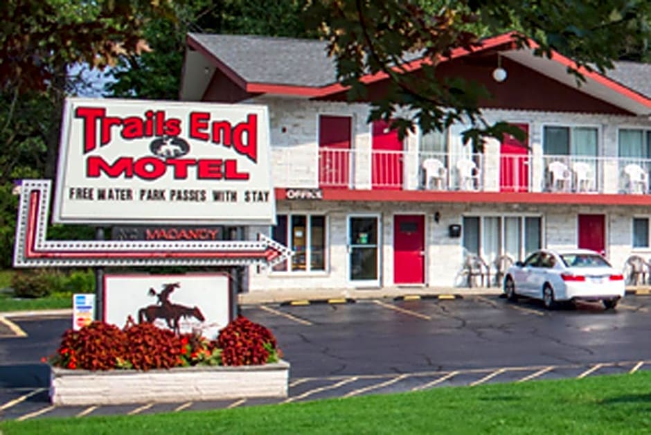 Trails End Motel