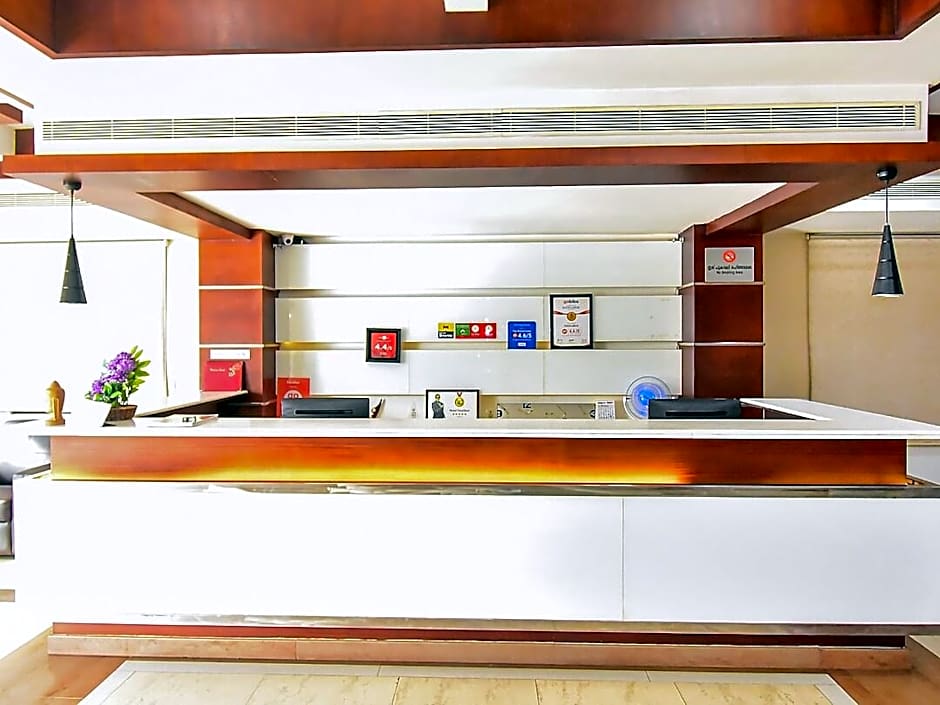 Green Hopper Hotels & Resorts