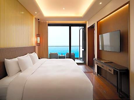 Cabin F Ocean View King bed