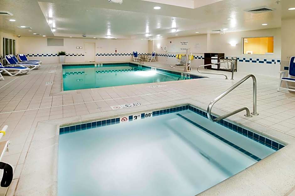 Fairfield Inn & Suites by Marriott Burley