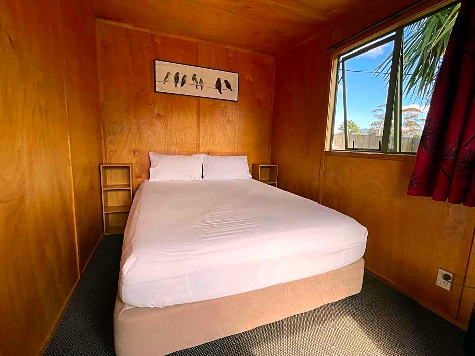 Athenree Hot Springs & Holiday Park