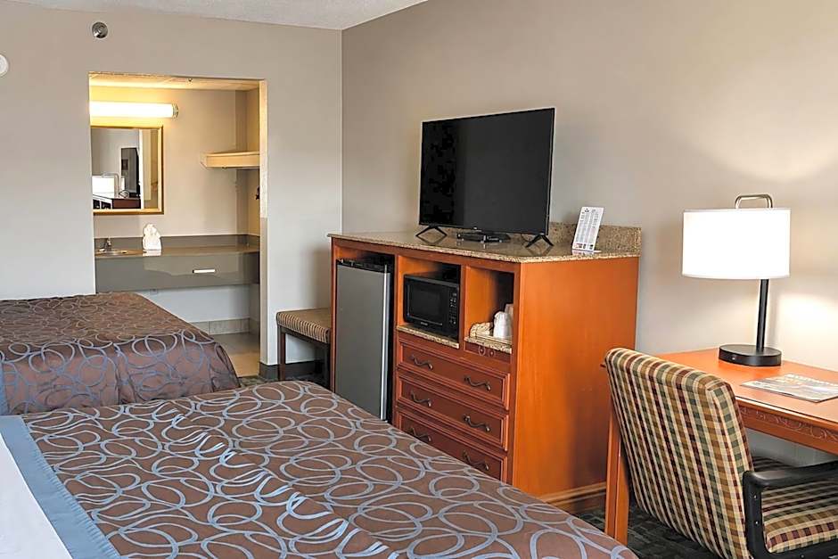 Days Inn by Wyndham Apple Valley Sevierville