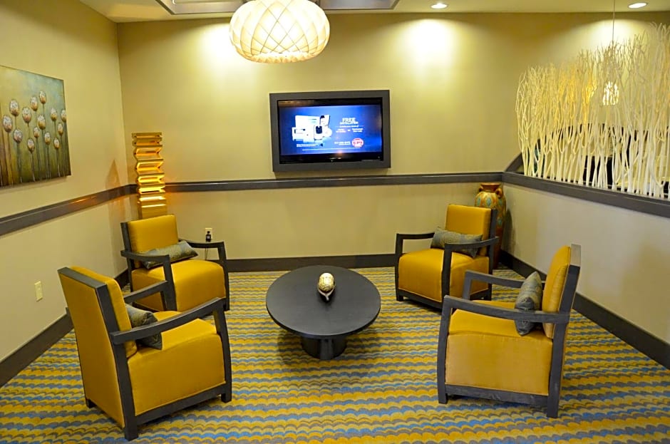 Holiday Inn Express Hotel & Suites Goldsboro - Base Area