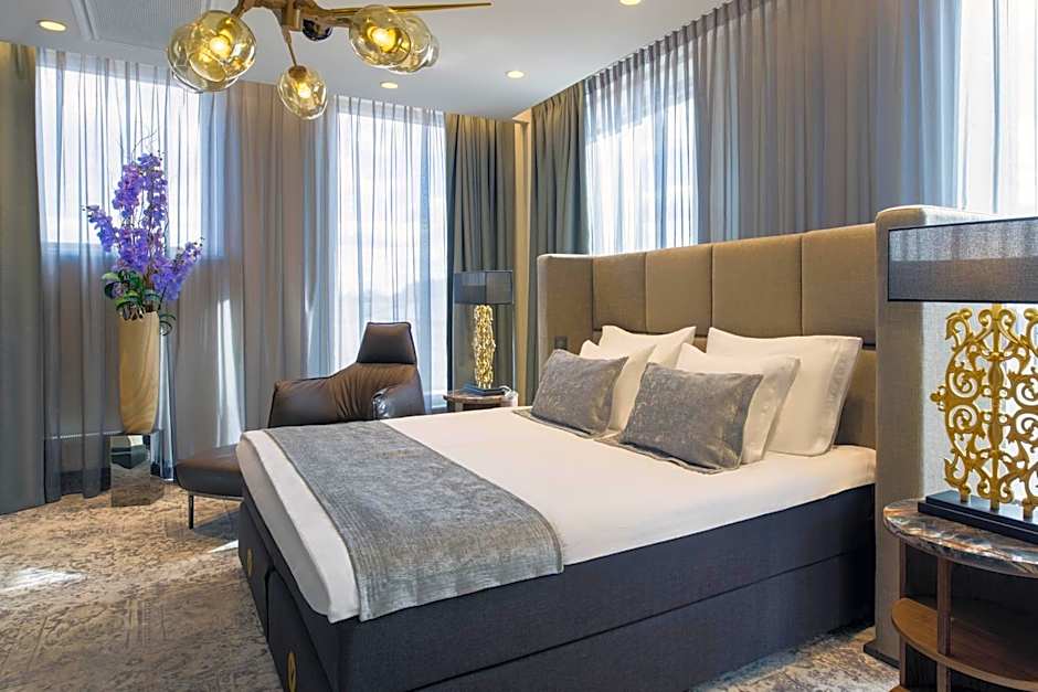 V Spa & Conference Hotel