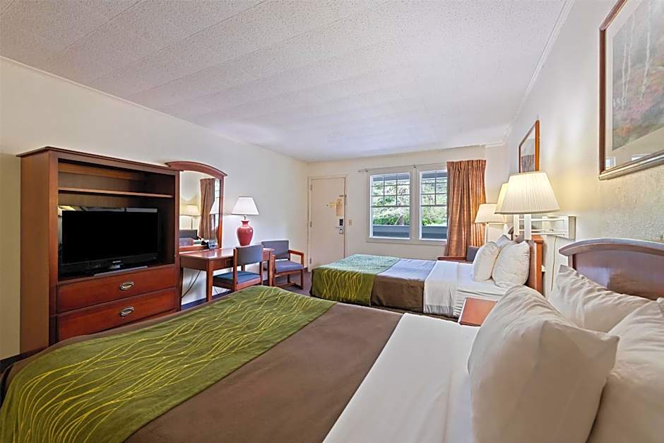 SureStay by Best Western Cherokee on the River