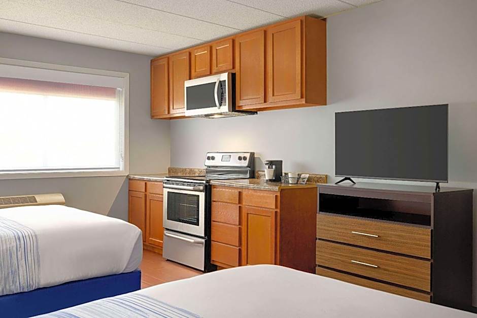AmericInn by Wyndham Inver Grove Heights Minneapolis