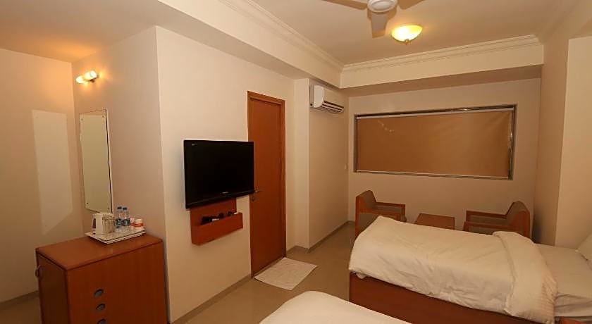 Ginger Hotel Thane
