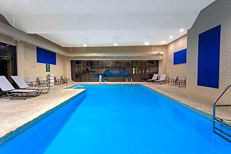 La Quinta Inn & Suites by Wyndham Effingham