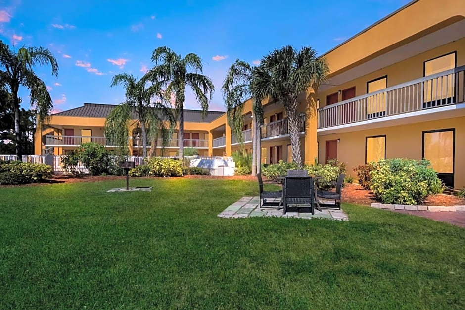 SureStay Hotel by Best Western St Pete Clearwater Airport