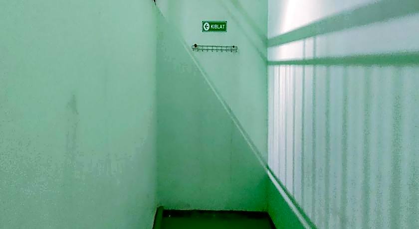 Capital O 90709 Djati Guest House