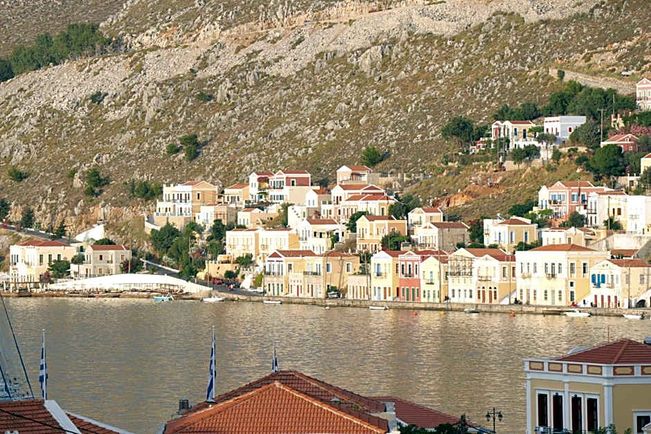 Grace Hotel & Studios