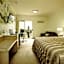 Loxton Community Hotel Motel