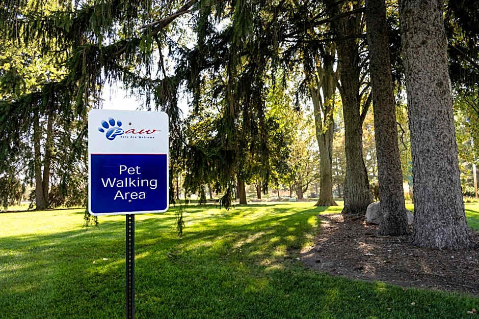 Candlewood Suites East Lansing by IHG