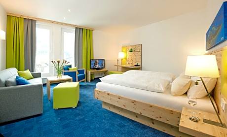 Studio with Mountain View