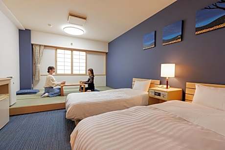 Room with Tatami Area