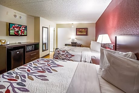 ADA Deluxe 2 Full Beds Non-Smoking