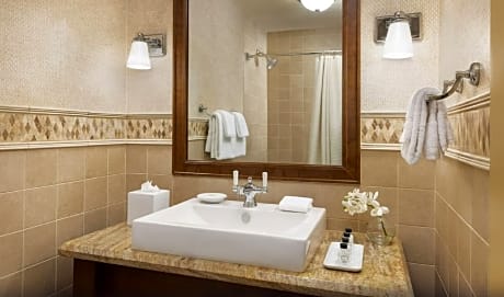 Standard Double Queen