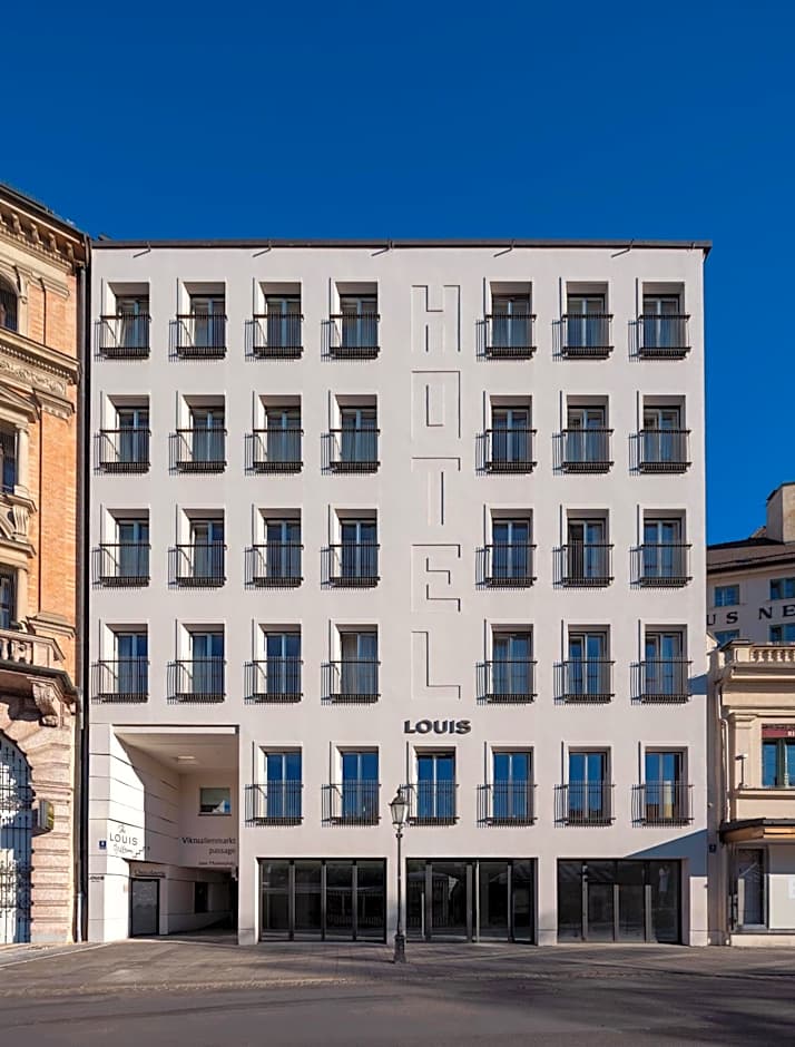 Louis Hotel