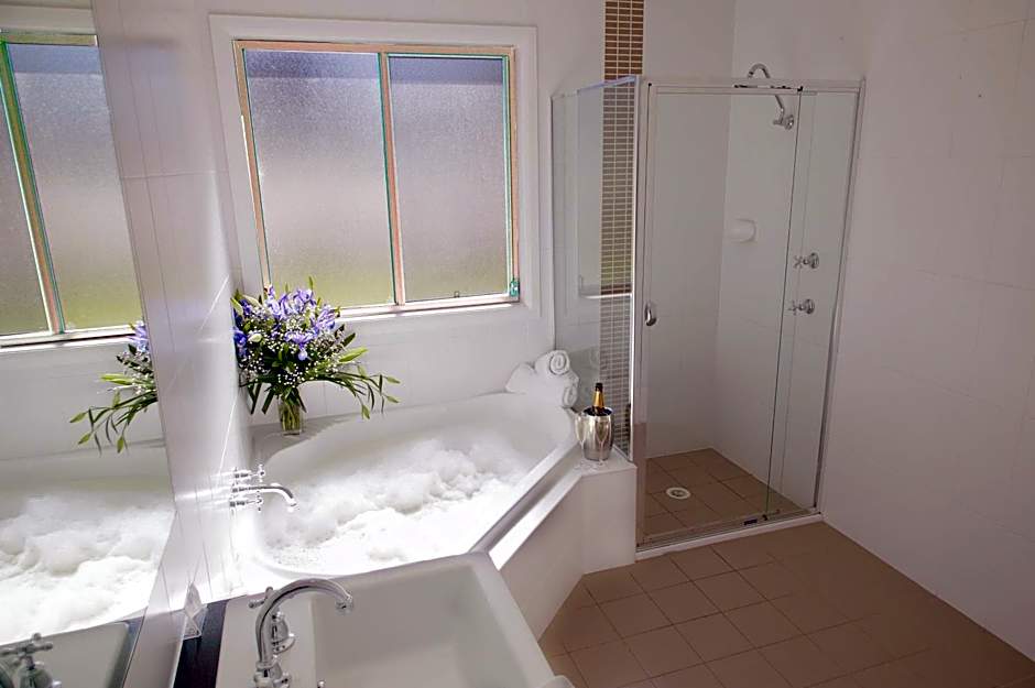 Nightingale Wines Luxury Villas