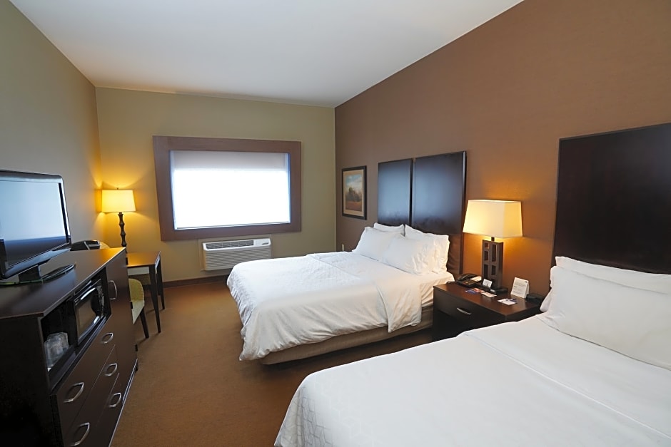 Holiday Inn Express & Suites Canyonville