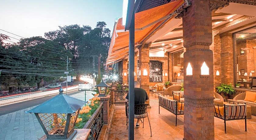 Dahlia Boutique Hotel