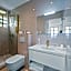 Hotel Le Roquebrune